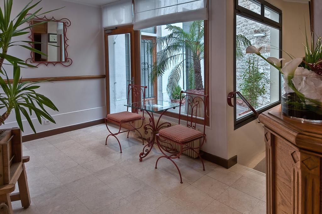 Les Bulles De 4* Paris