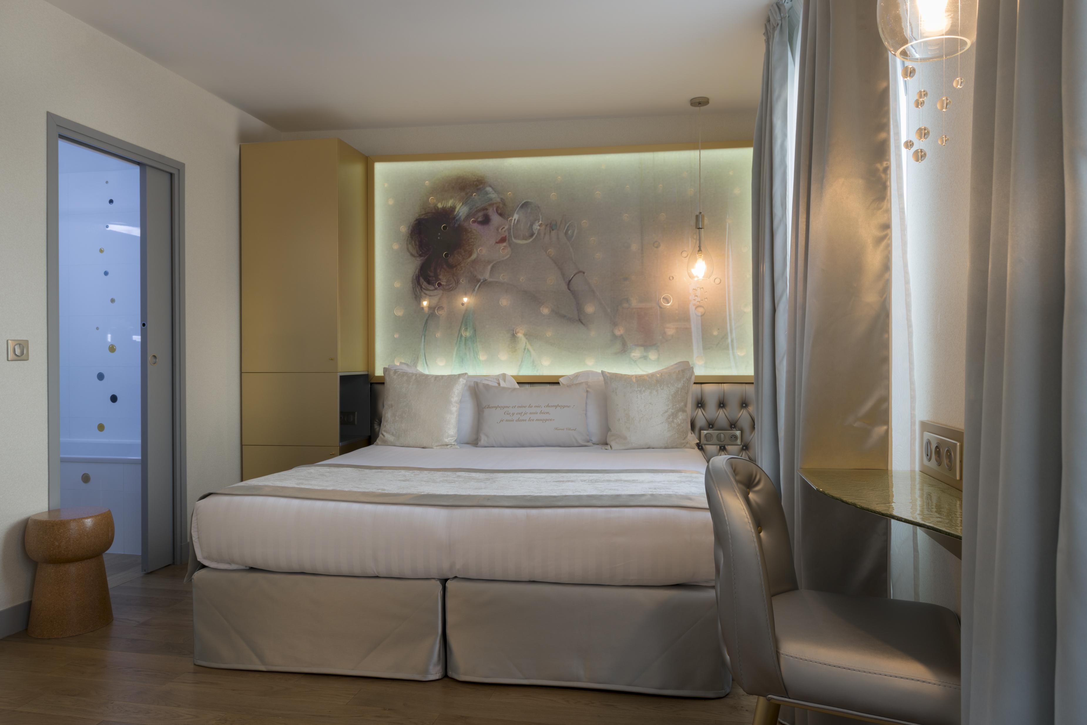 Hotel Les Bulles De Paris