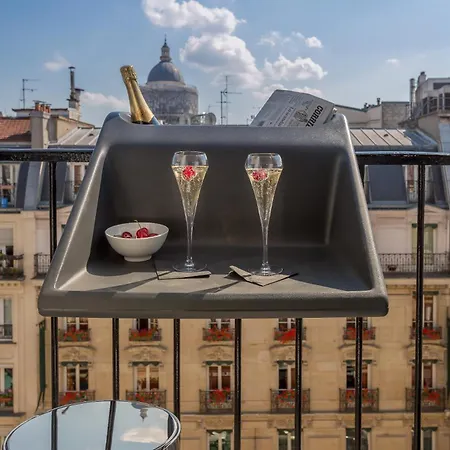 Hotel Les Bulles De Parigi