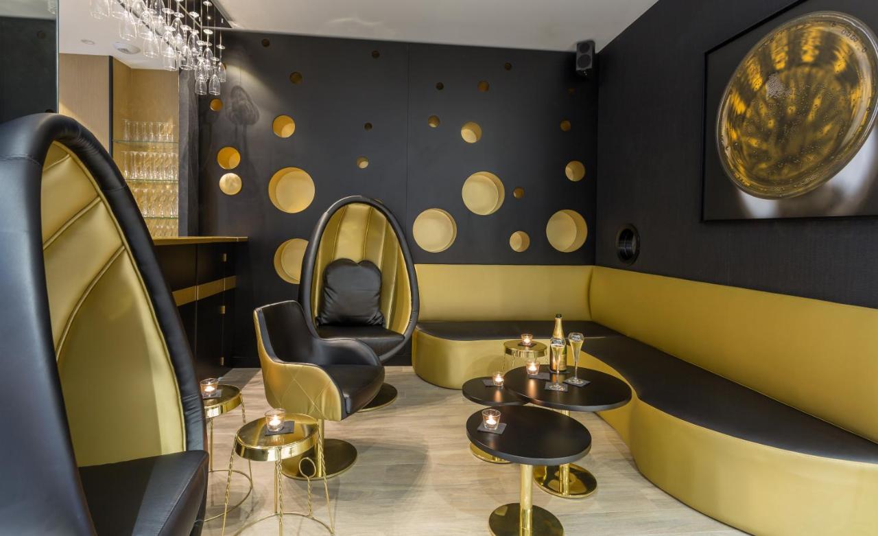 Les Bulles De Hotel Parigi